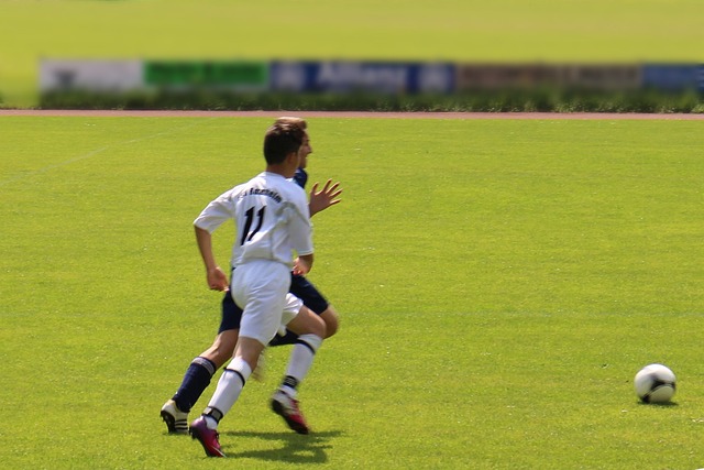 曼联与切尔西、阿斯顿维拉及竞争对手的下一个英超赛程比较